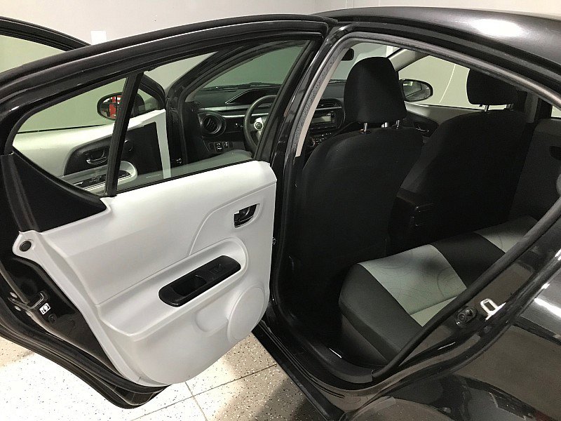 Used 2014 Toyota Prius C Two image 12
