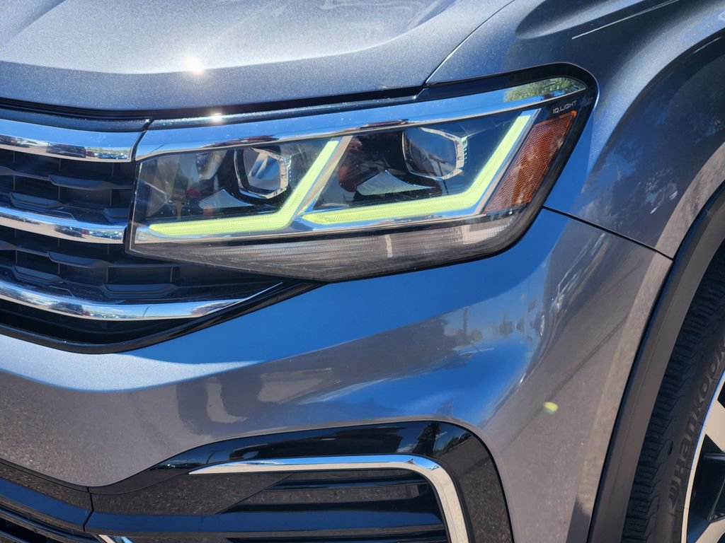 Used 2020 Volkswagen Atlas Cross Sport SEL R-Line AWD/4WD image 27