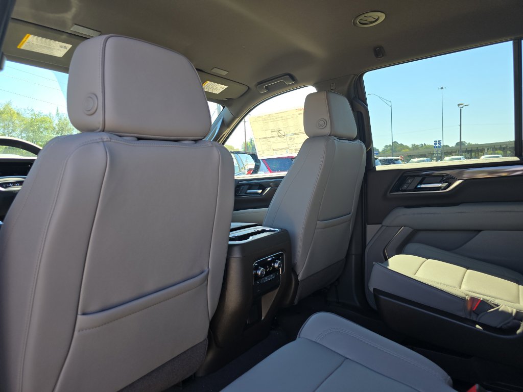 New 2026 GMC Yukon Elevation w/ LPO, Floor Liner Package image 11