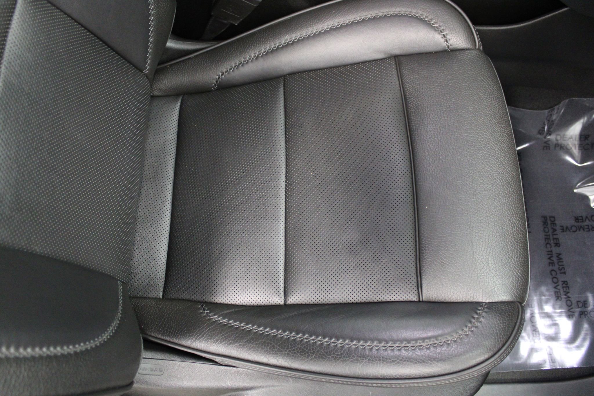 Used 2022 GMC Yukon XL Denali AWD/4WD image 35