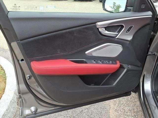 Used 2025 Acura RDX A-Spec image 14