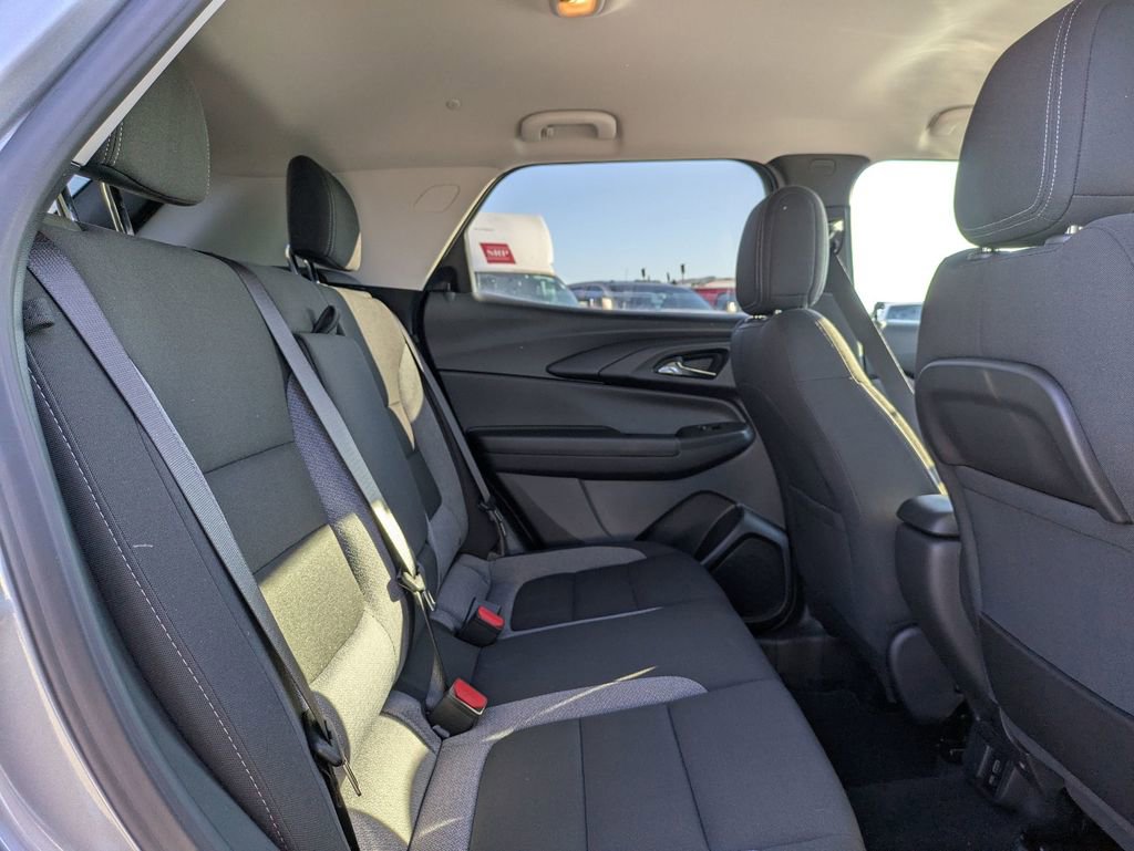 New 2025 Chevrolet TrailBlazer LT w/ Convenience Package image 31