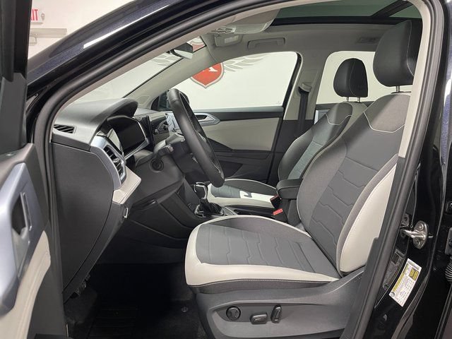 New 2026 Volkswagen Taos SE AWD/4WD image 13