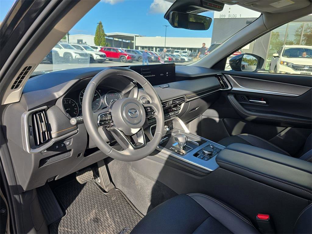 New 2025 MAZDA CX-90 3.3 Turbo w/ Preferred Package image 13
