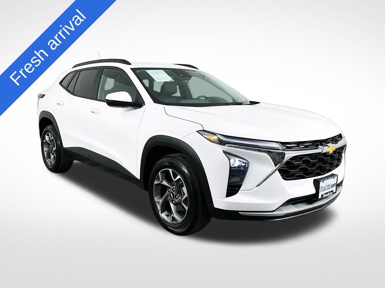 Used 2025 Chevrolet Trax LT image 1