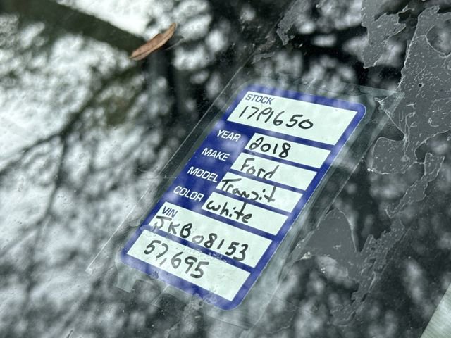 Used 2018 Ford Transit 150 XLT image 7