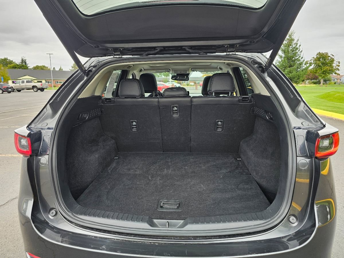 Used 2025 MAZDA CX-5 AWD 2.5 S w/ Preferred Package image 19