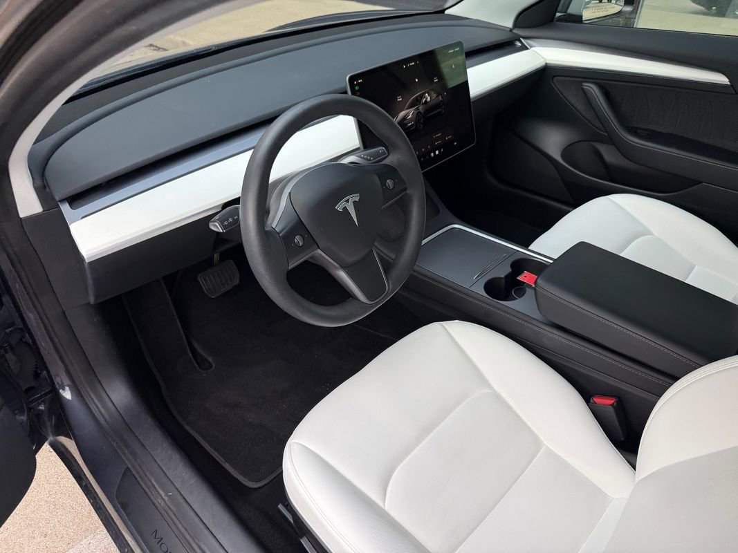 Used 2022 Tesla Model 3 Long Range AWD/4WD image 23
