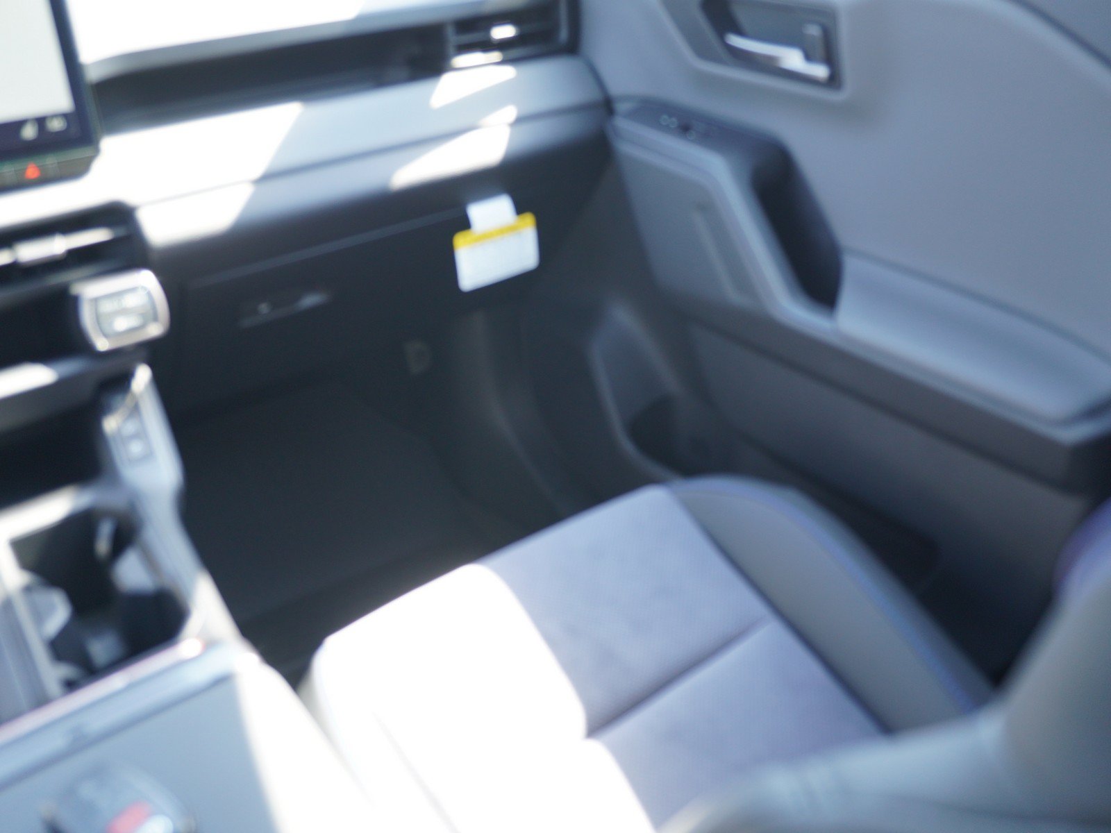 New 2026 Toyota RAV4 XSE w/ Panoramic Sun Roof Package AWD/4WD image 18