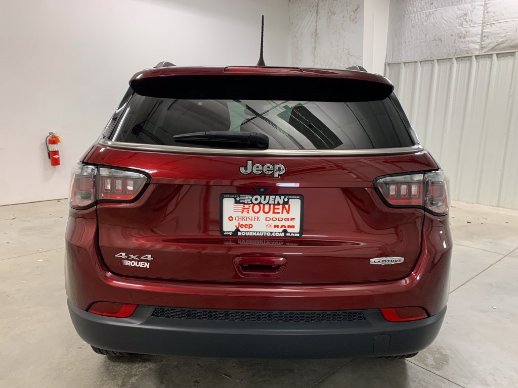 Used 2022 Jeep Compass Latitude AWD/4WD image 7