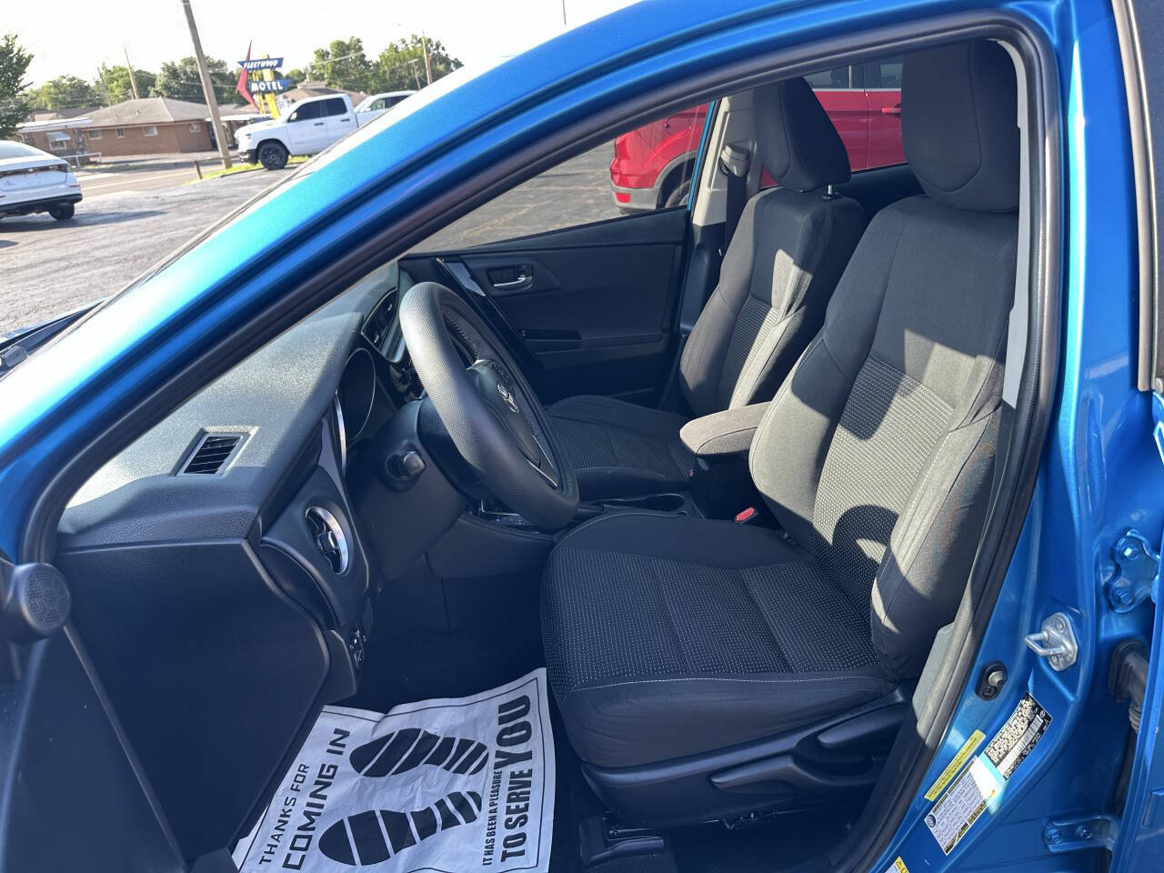 Used 2017 Toyota Corolla iM FWD image 11
