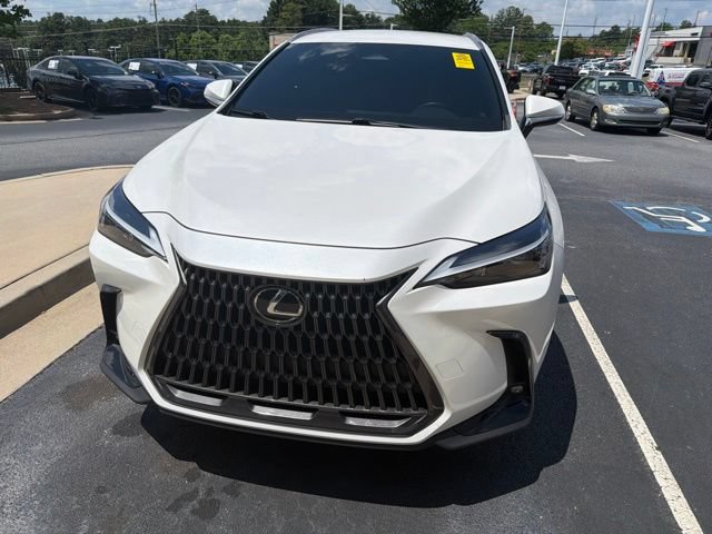 Used 2023 Lexus NX 250 FWD w/ Towing Package (2000 Lbs) image 12