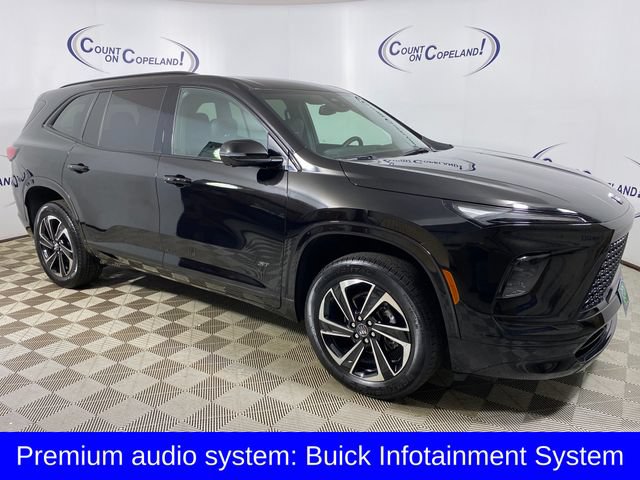 Certified 2025 Buick Enclave Sport Touring AWD/4WD image 9