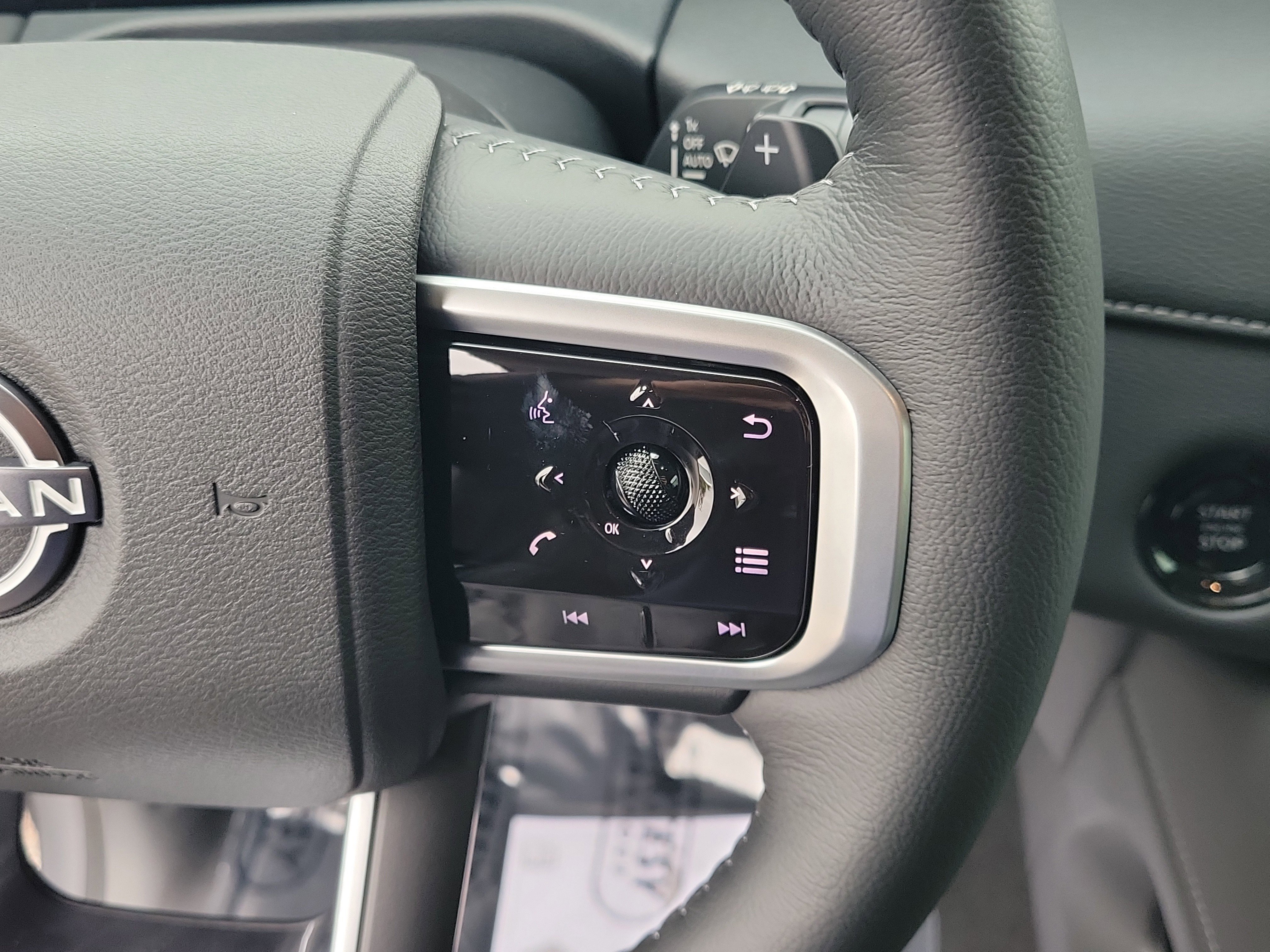 New 2026 Nissan Armada SV image 26