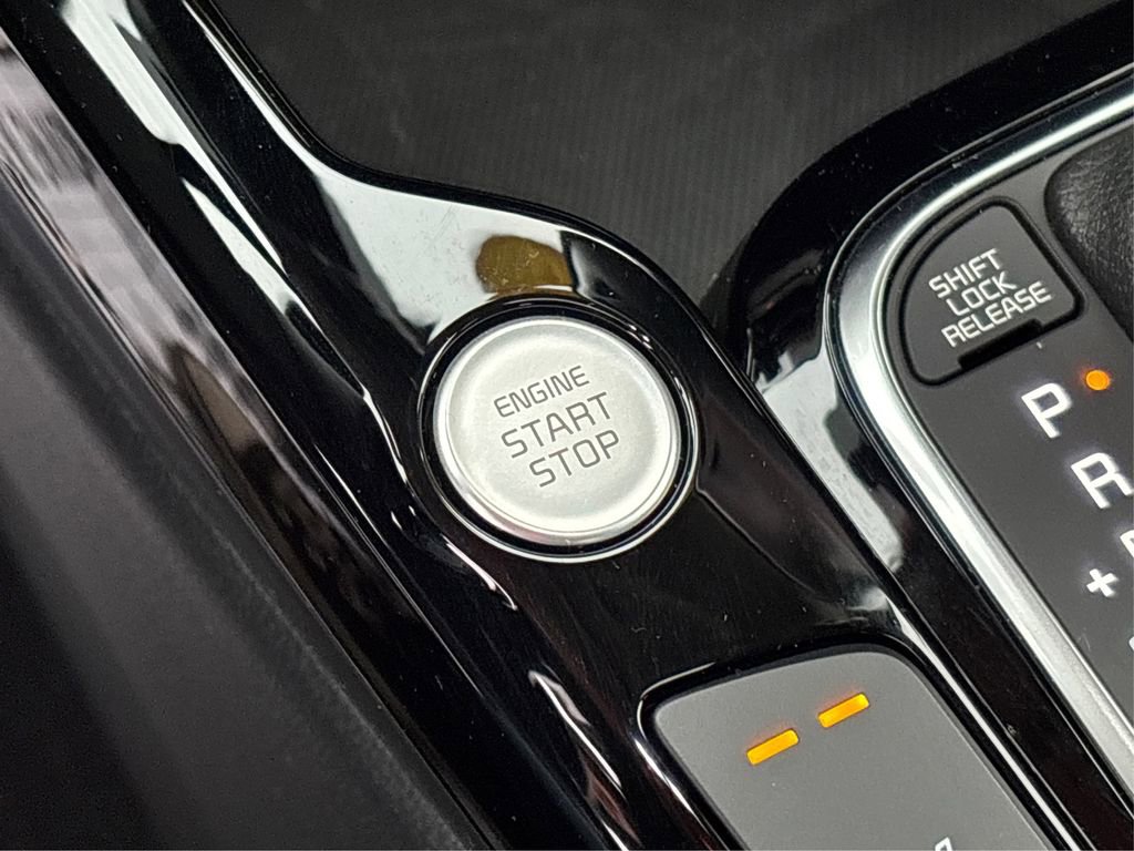 Used 2025 Kia Soul GT-Line w/ GT-Line Technology Package image 30