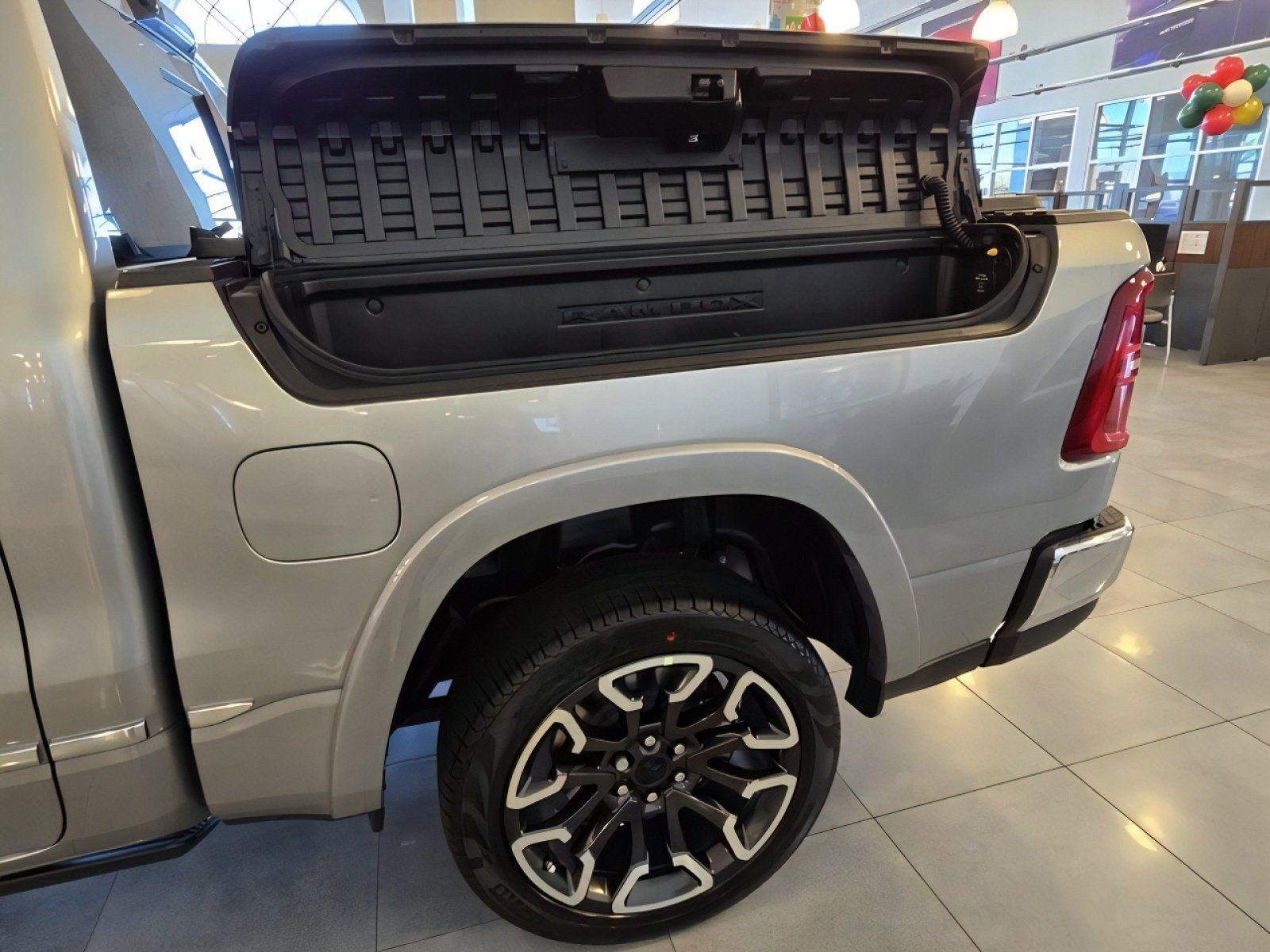 New 2026 RAM 1500 Limited AWD/4WD image 39