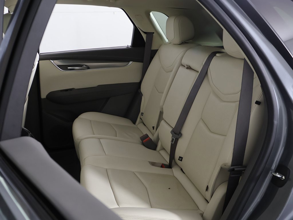 Used 2022 Cadillac XT5 Premium Luxury image 31