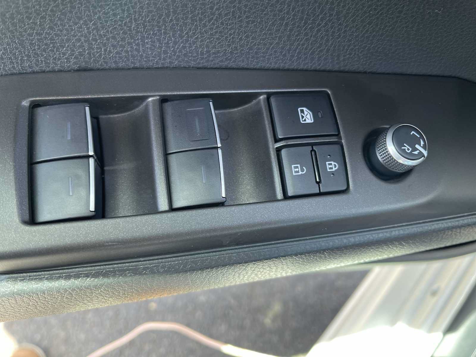 Used 2024 Toyota Camry XSE FWD image 15