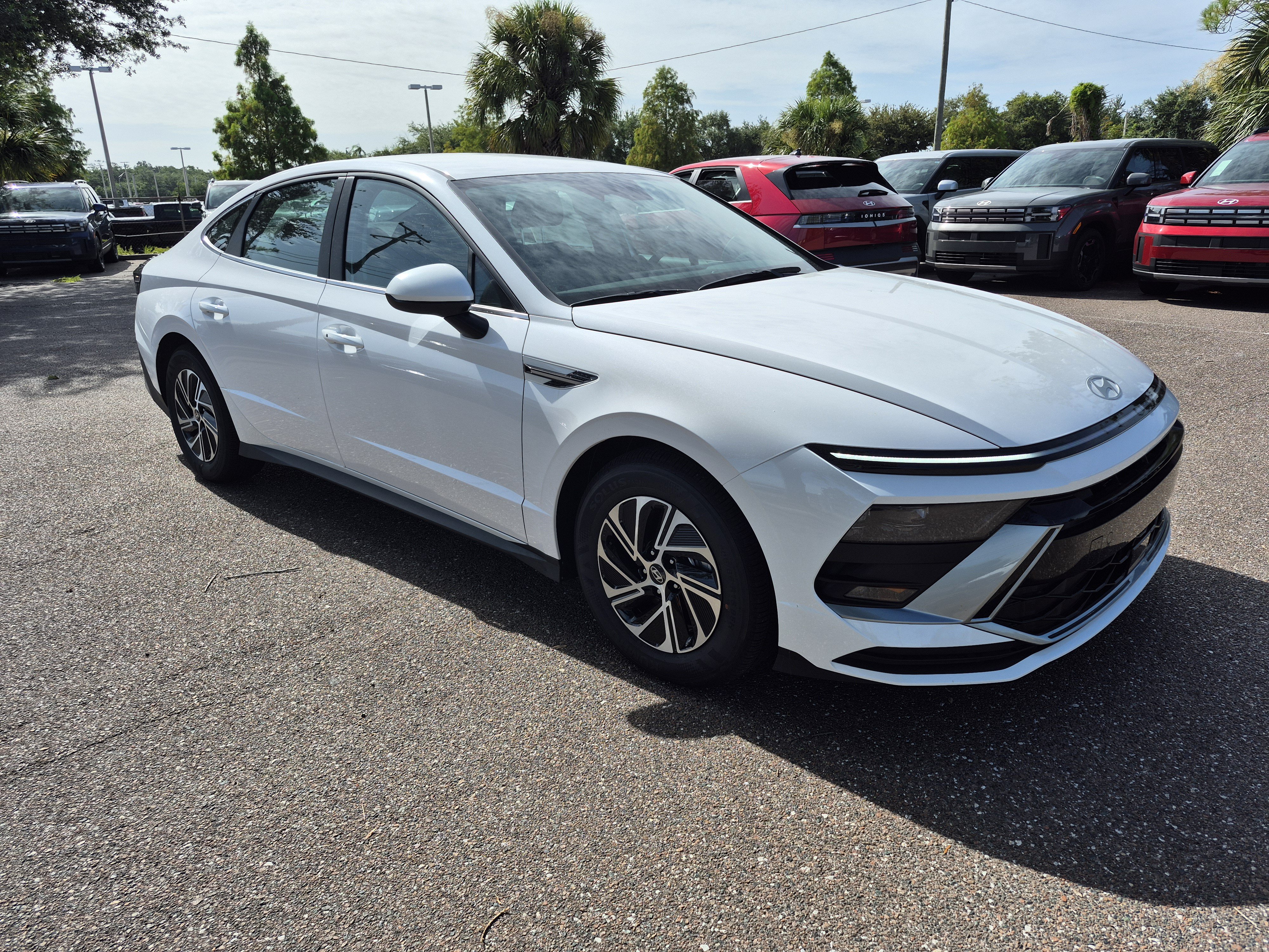 New 2026 Hyundai Sonata Blue FWD image 8