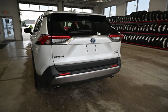 Used 2023 Toyota RAV4 Limited AWD/4WD image 7