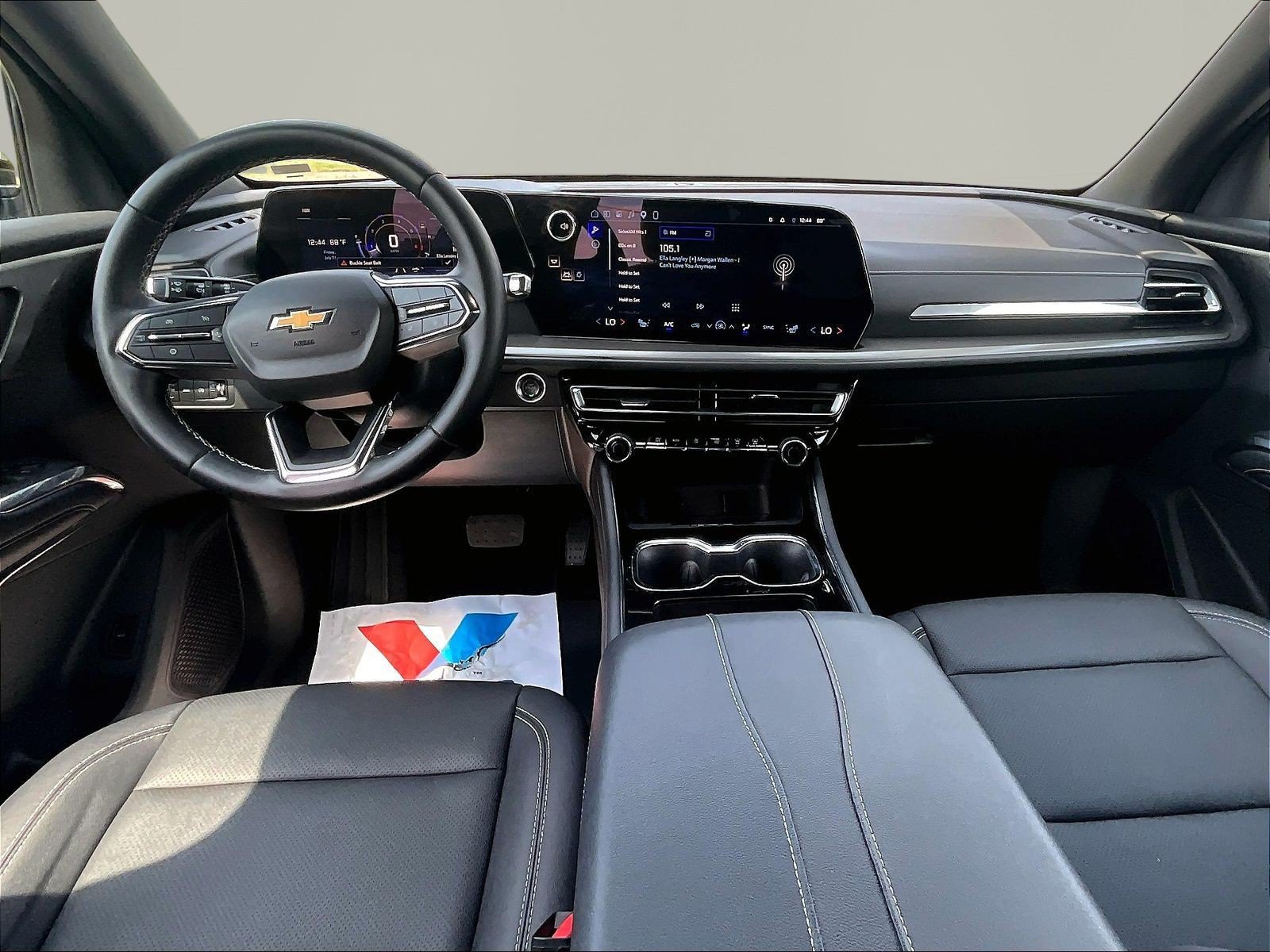 Used 2026 Chevrolet Traverse LT AWD/4WD image 7
