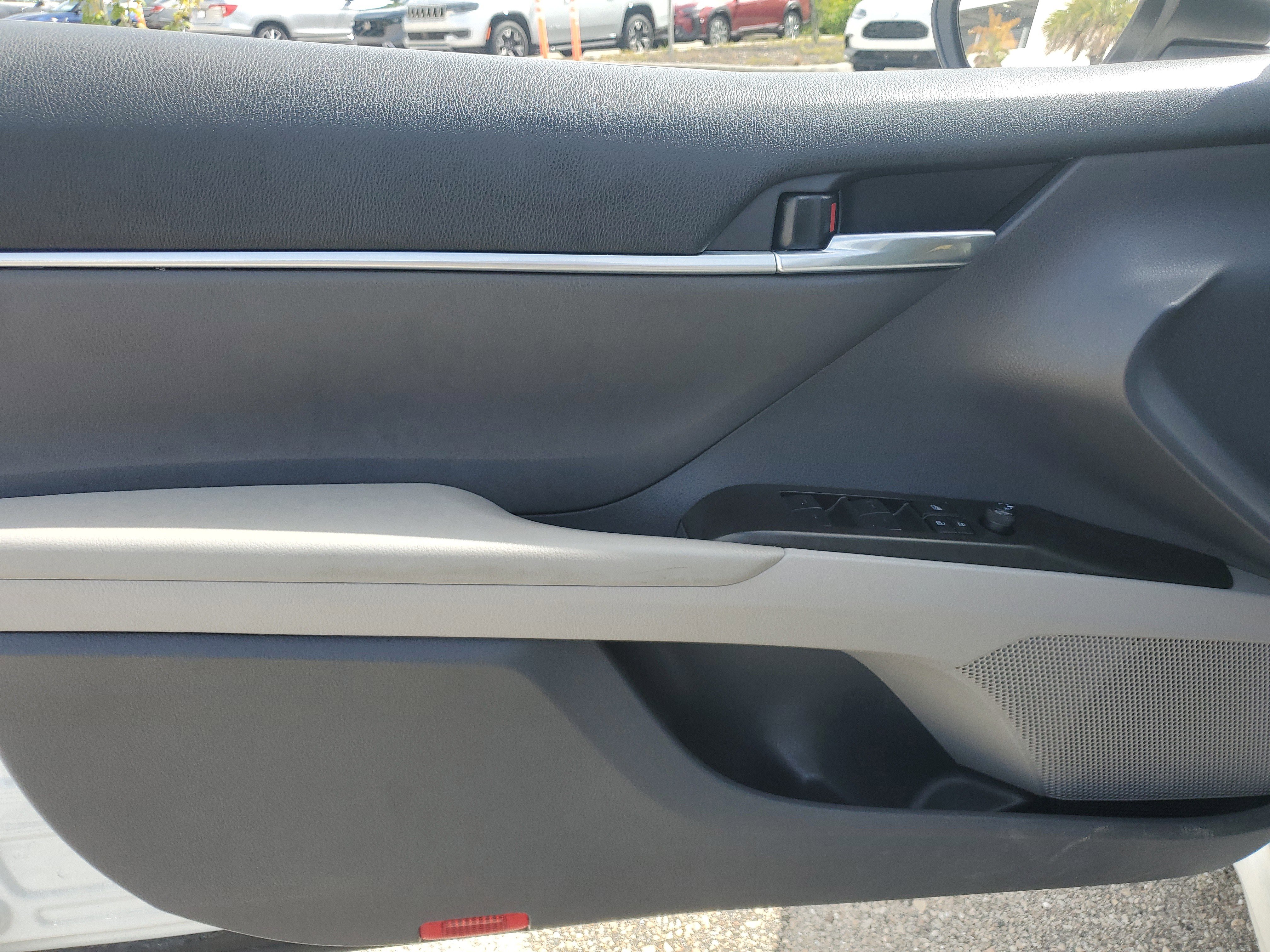 Used 2023 Toyota Camry SE image 22