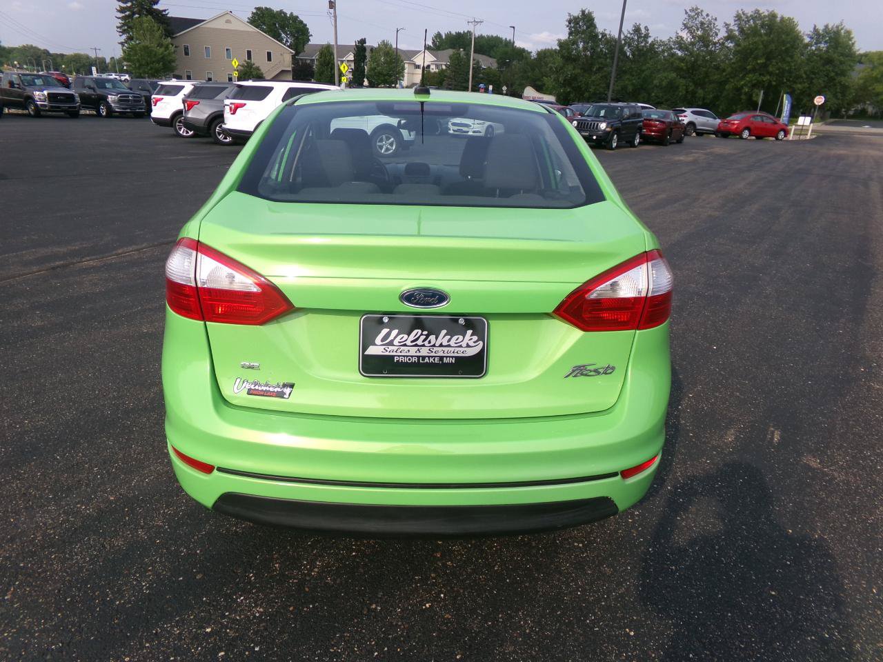 Used 2014 Ford Fiesta SE FWD image 4