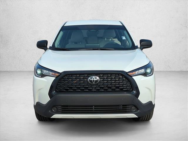 Used 2025 Toyota Corolla Cross L image 2