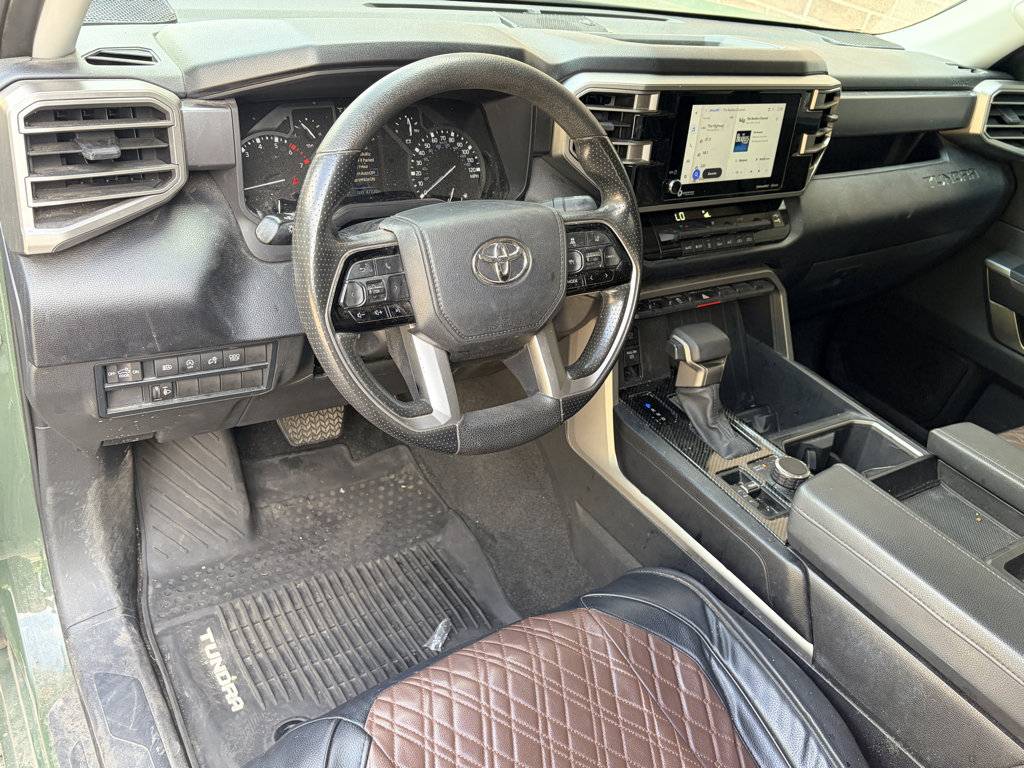 Used 2022 Toyota Tundra SR5 AWD/4WD image 11