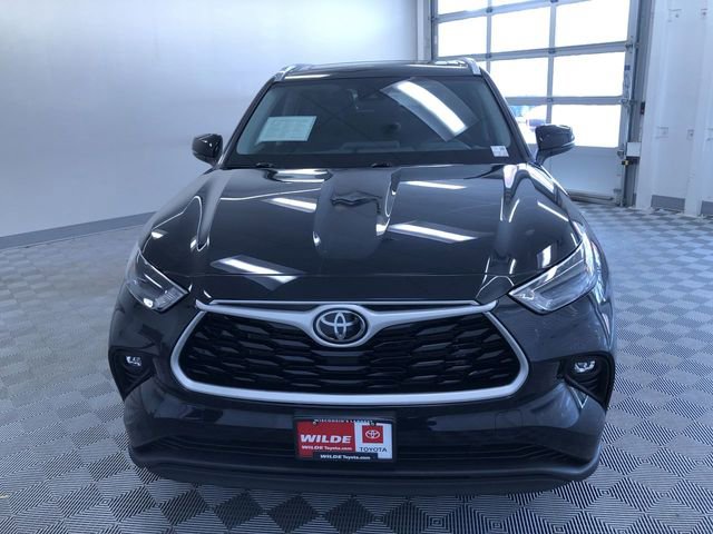 Used 2022 Toyota Highlander XLE image 15