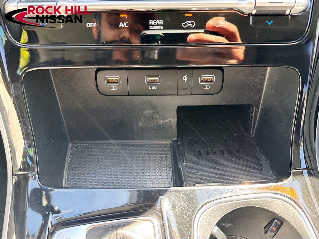 Used 2022 Kia Carnival SX FWD image 21