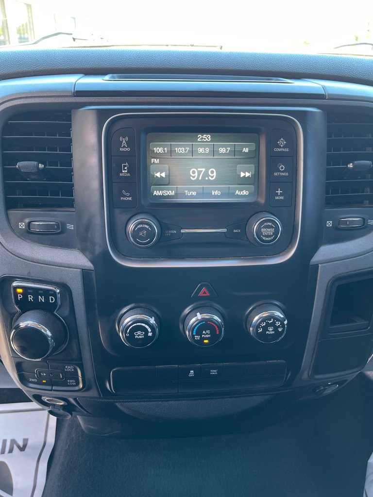 Used 2015 RAM 1500 Express image 11