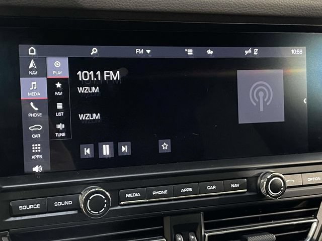 Used 2020 Porsche Macan AWD/4WD image 28