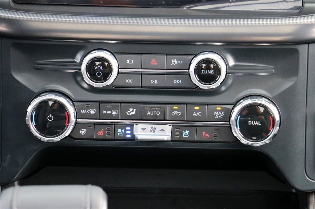 New 2025 Ford F150 Lariat w/ Equipment Group 502A High image 33