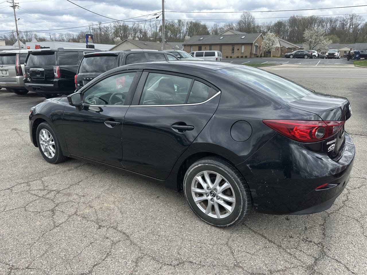 Used 2018 MAZDA MAZDA3 Sport w/ Preferred Equipment Package image 10
