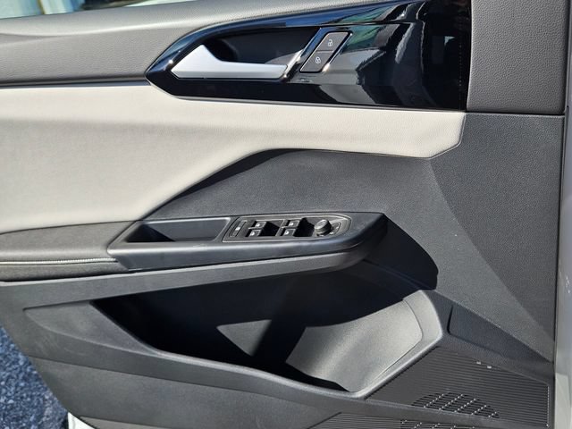 New 2026 Volkswagen Taos S FWD image 26