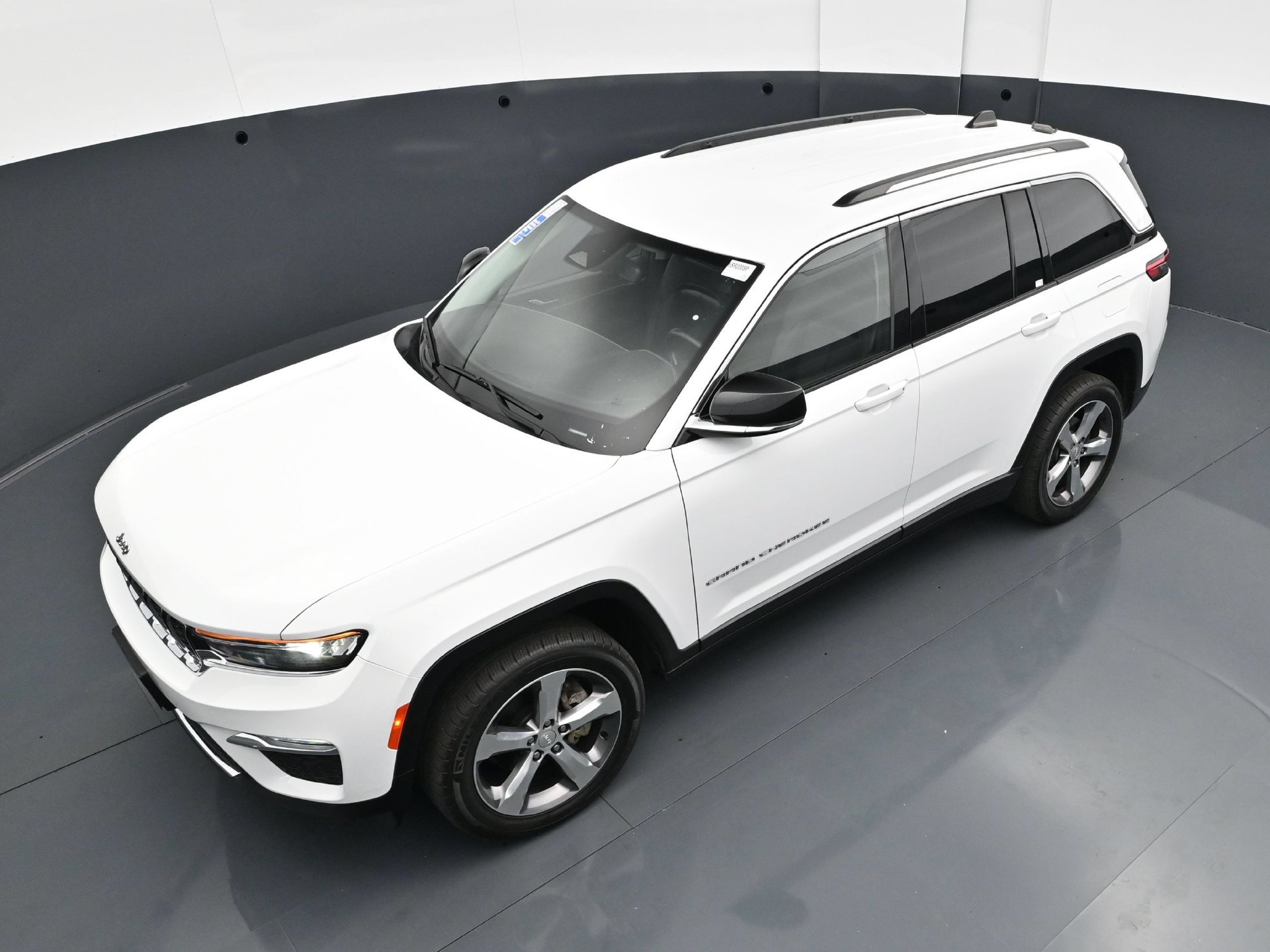 Used 2022 Jeep Grand Cherokee Limited AWD/4WD image 40