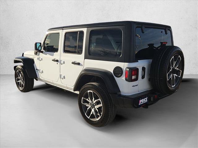 Used 2025 Jeep Wrangler Sport S image 8