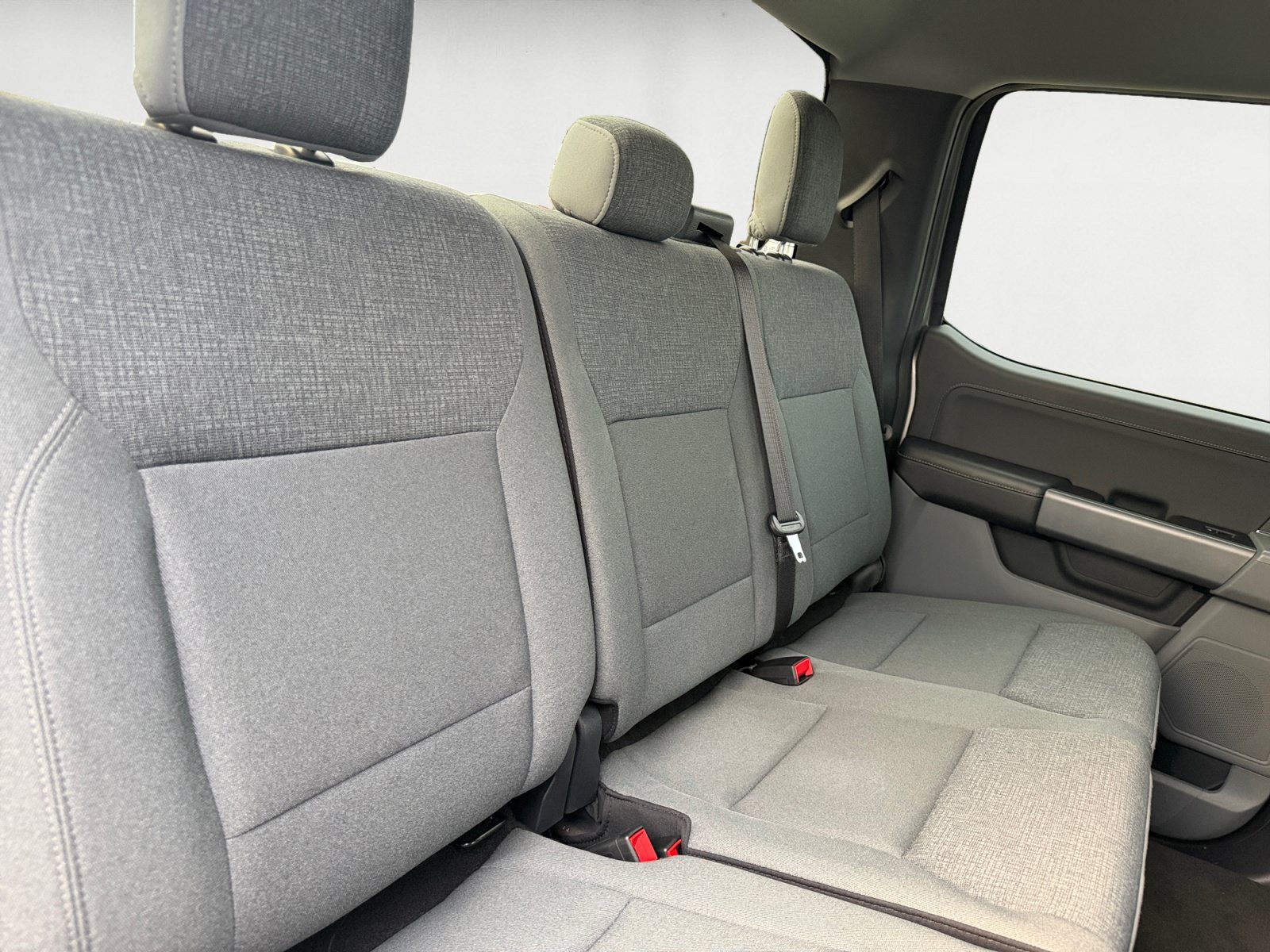 Used 2024 Ford F150 XLT w/ Mobile Office Package RWD image 18