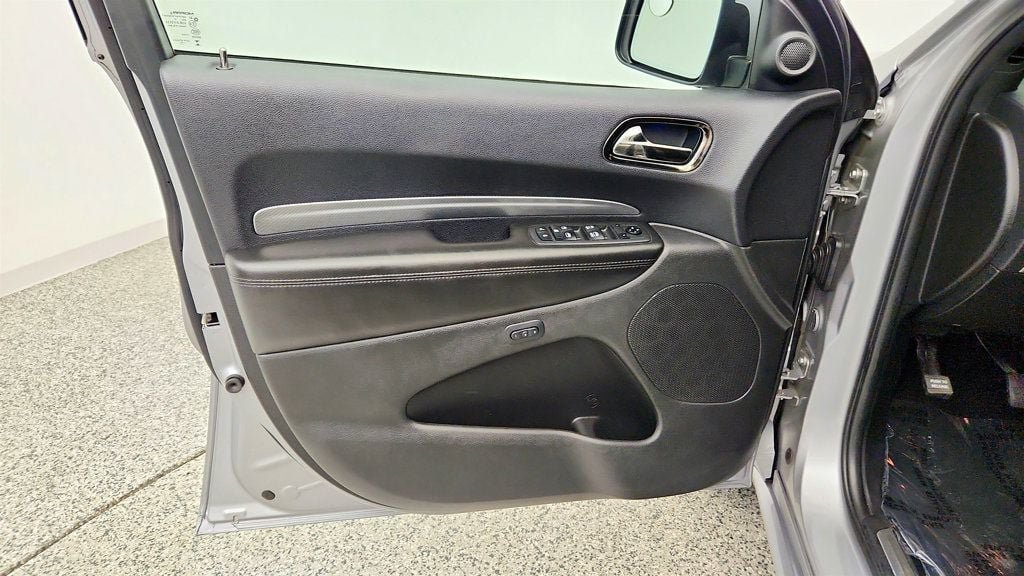 Used 2019 Dodge Durango GT AWD/4WD image 9