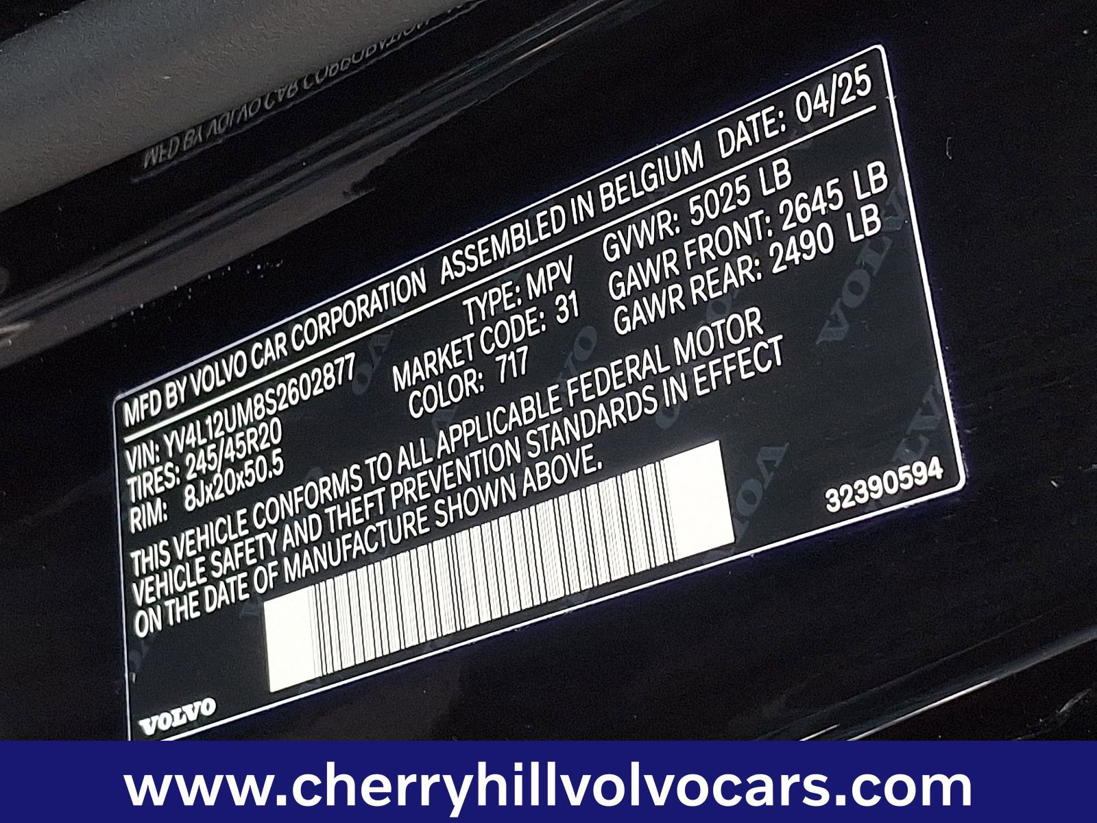 Certified 2025 Volvo XC40 B5 Ultra w/ Protection Package Premier image 28