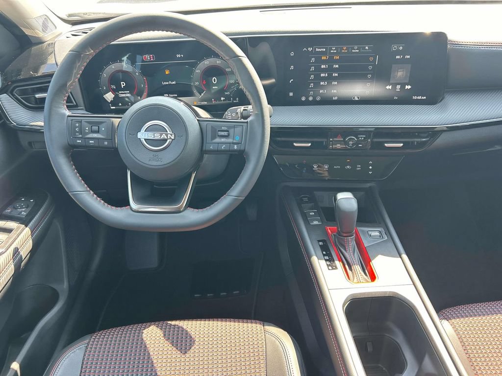 New 2026 Nissan Kicks SR FWD image 17
