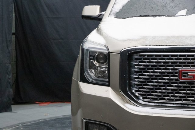 Used 2016 GMC Yukon Denali w/ Open Road Package image 5