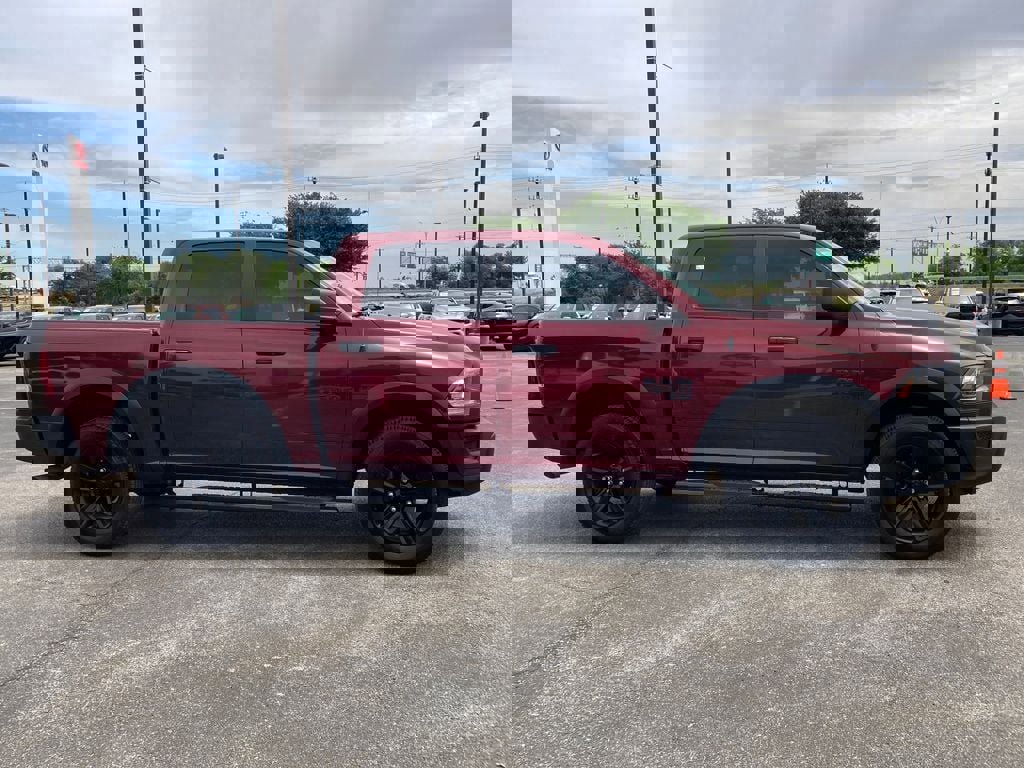 Used 2024 RAM 1500 Classic Warlock image 4