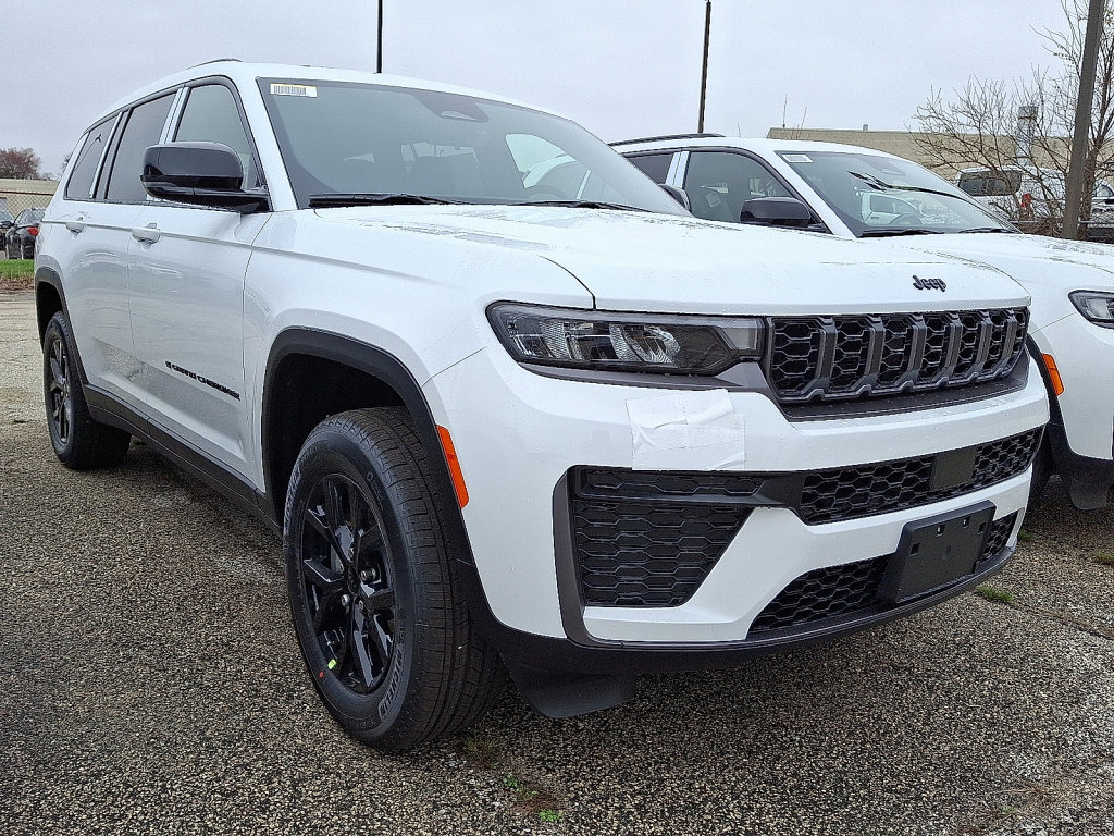 New 2026 Jeep Grand Cherokee L 4WD image 3