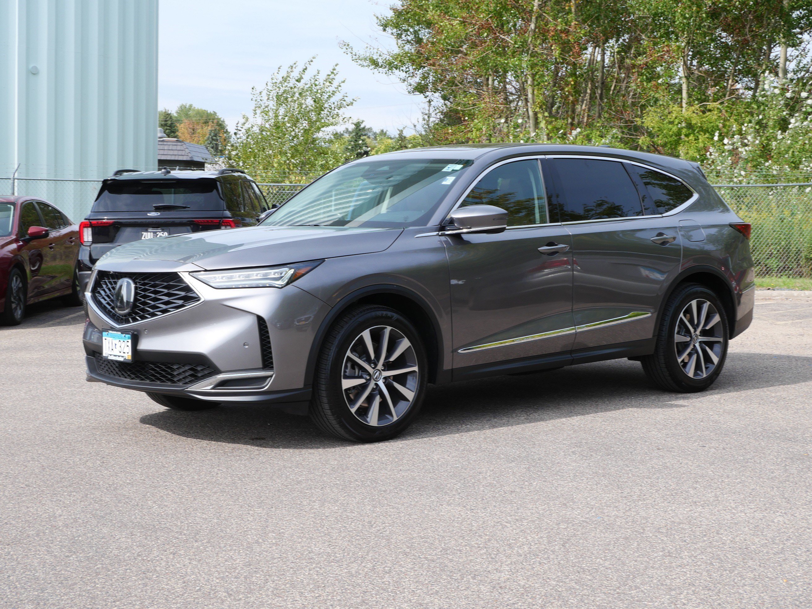 Certified 2026 Acura MDX w/ Technology Package AWD/4WD image 3