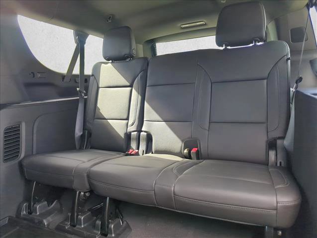 Used 2023 Chevrolet Suburban Z71 w/ Luxury Package AWD/4WD image 22