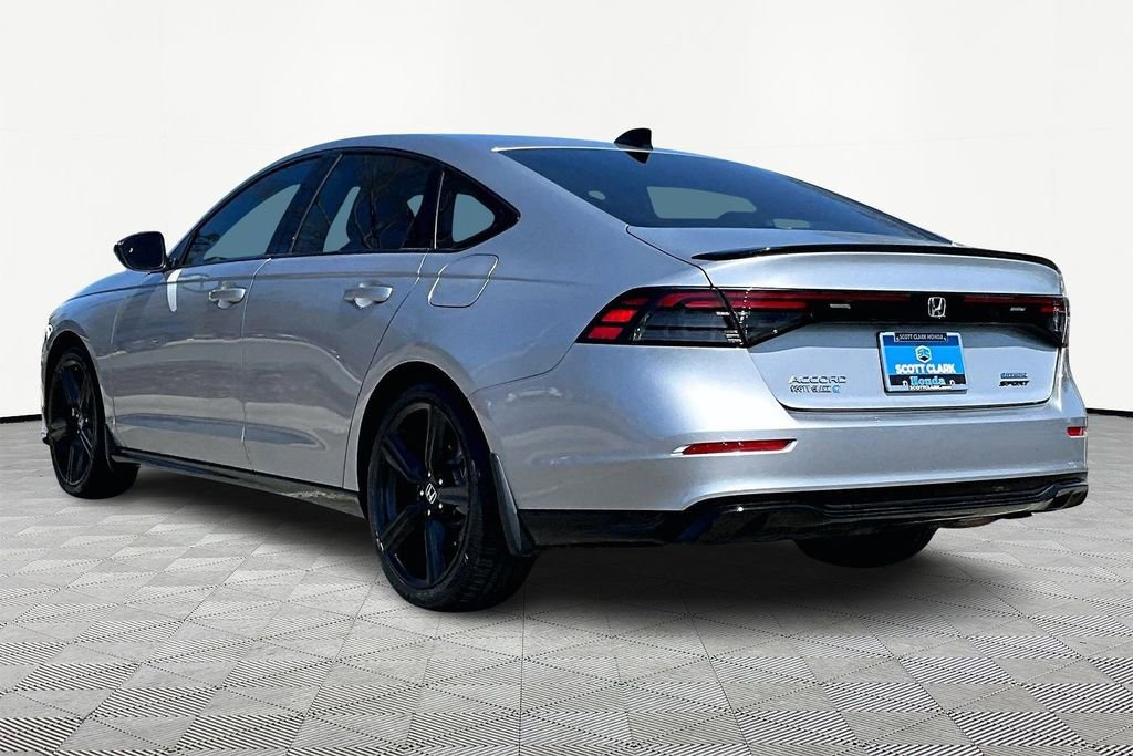Used 2025 Honda Accord Sport image 5