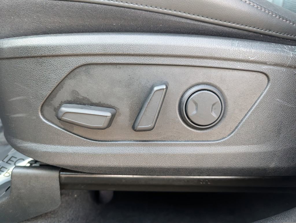 Used 2025 Kia Sorento S w/ Panoramic Sunroof Package image 20