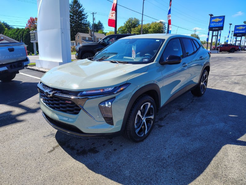 Used 2024 Chevrolet Trax RS w/ Driver Confidence Package
